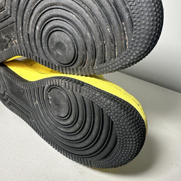 Size 9 - Nike Gore-Tex x Air Force 1‎ Low Dynamic Yellow